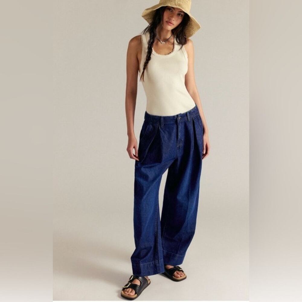Free People New Spin Trouser Jeans Dark Wash Mid Rise Pleated Size 25